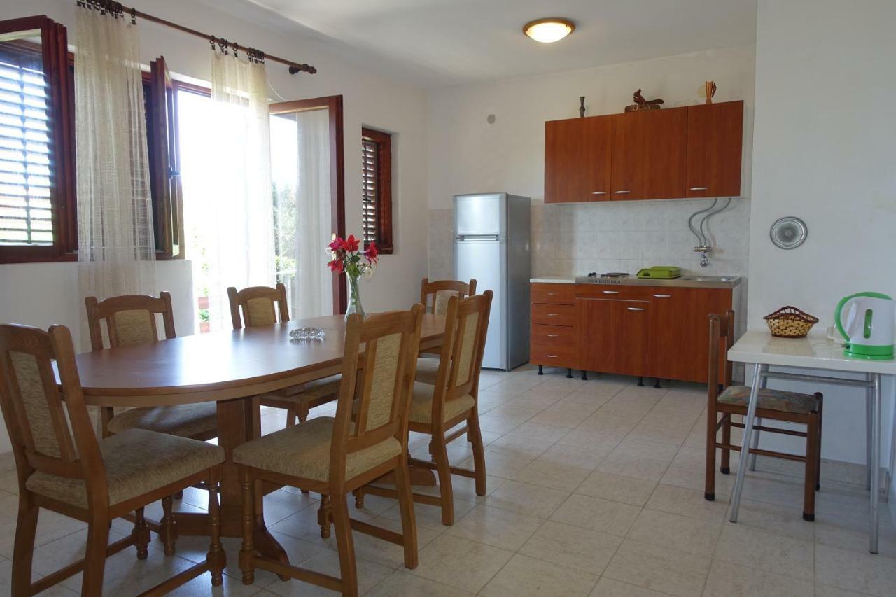 Apartment Dede Nin Exterior foto