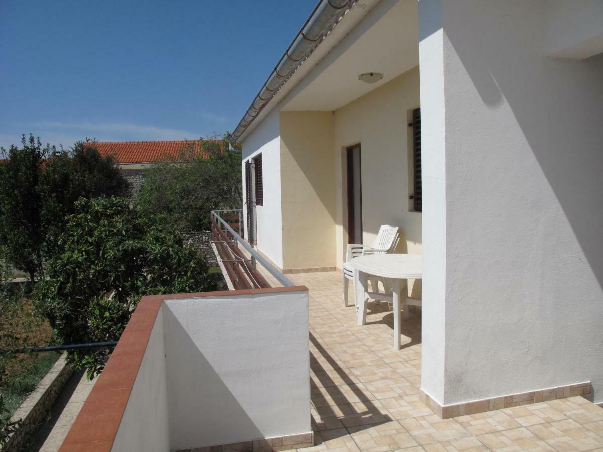 Apartment Dede Nin Exterior foto
